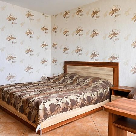 Complex Chayka Guest House Byala  Buitenkant foto