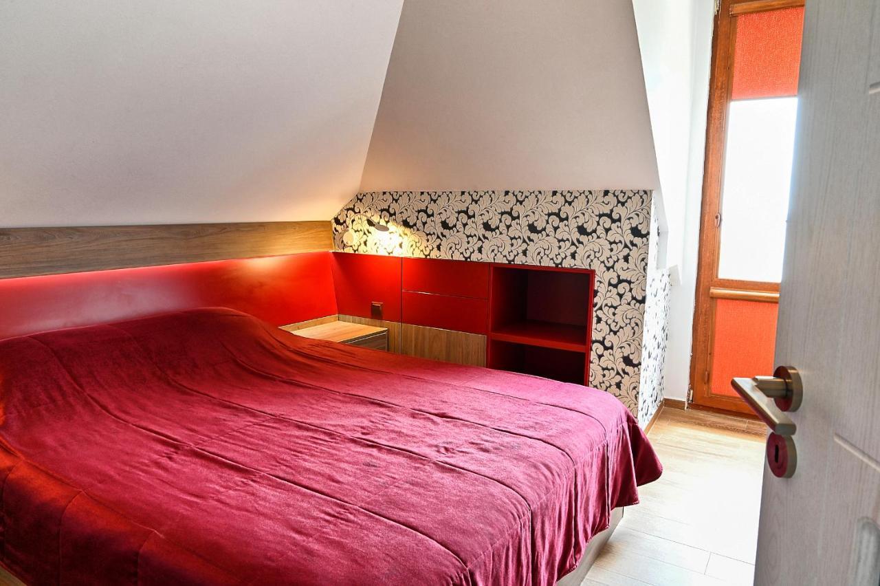 Complex Chayka Guest House Byala  Buitenkant foto